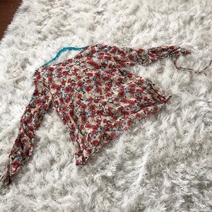 Floral Blouse with Detailed Sleeves Size M